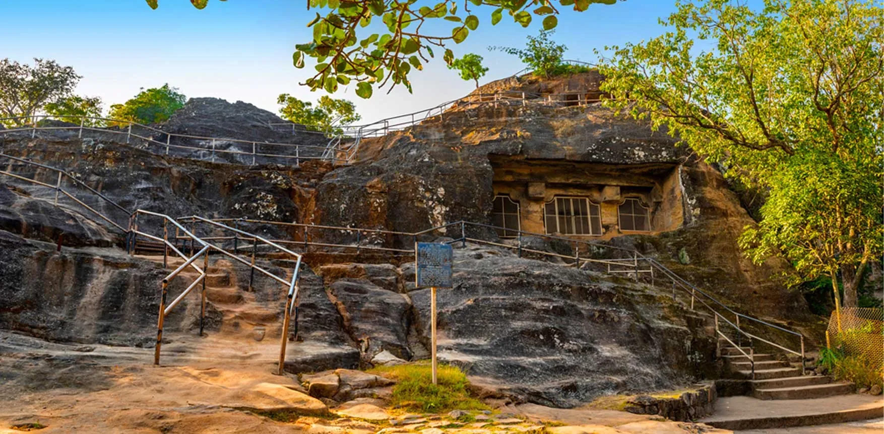 Enchanting Pachmarhi Discovery — Day 1
