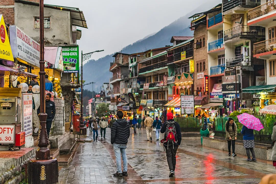 Chandigarh to Manali – A Scenic Journey to the Hills — Day 1